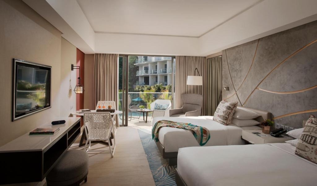 هتل د لیند بوراکای